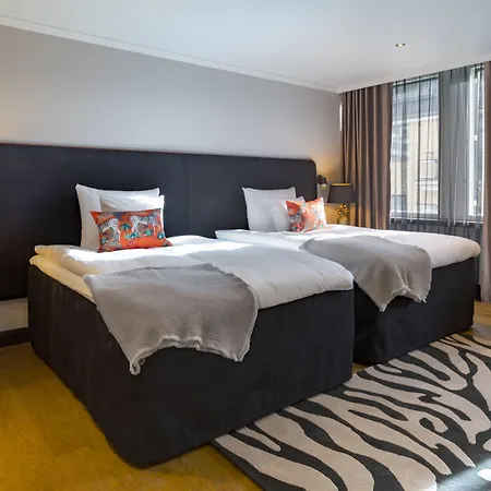 U14, Autograph Collection Hotel 4*