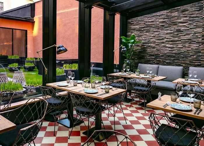 Hotel U14, Autograph Collection 4*