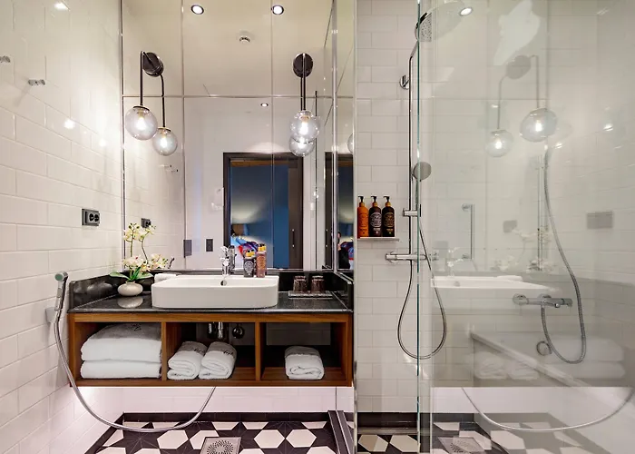 U14, Autograph Collection 4* Helsinki